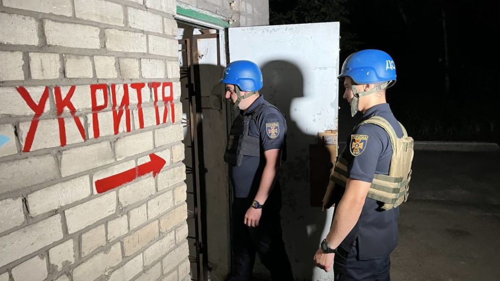 “Выводы неутешительны”: президент Зеленский пообещал наказать ответственных за непригодные укрытия