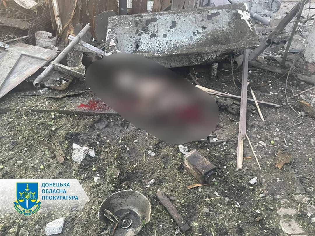 Россияне обстреляли из артиллерии Украинск: погибла семья с ребенком, еще пять человек — ранены, среди них есть дети (ФОТО) 2