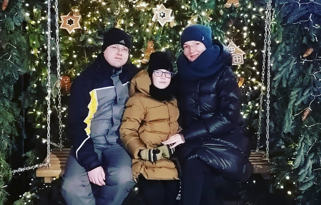 Станіслав Бенько з дружиною Оленою та сином Назаром