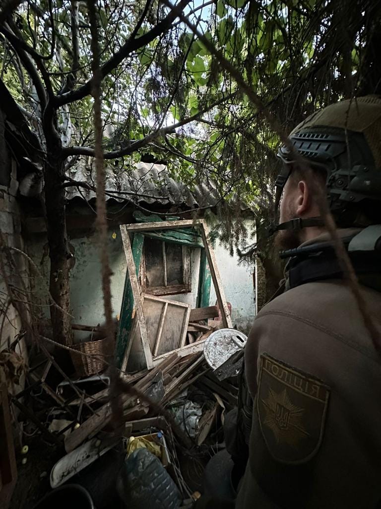 Частный дом, разрушенный оккупантами в Донецкой области 25 июля