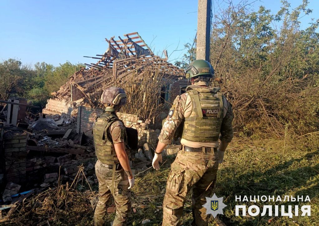 Ситуация в Донецкой области: россияне снова стреляли по домам местных, предварительно известно о погибшем (СВОДКА, ФОТО)