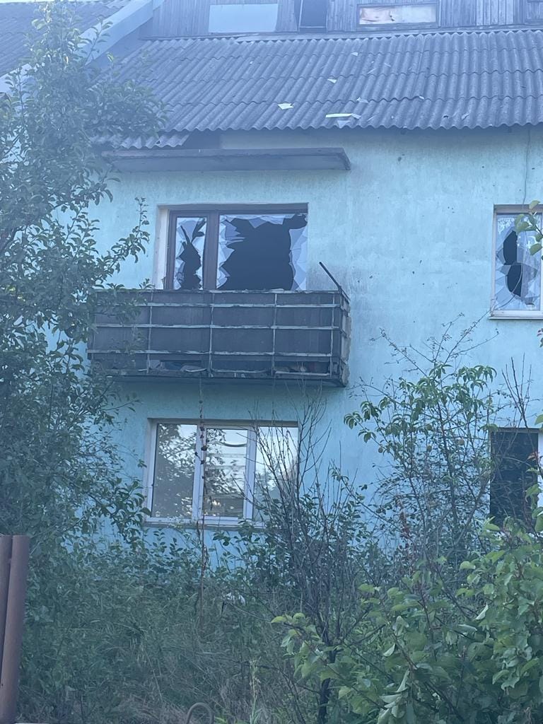 Так иглядають будинки на Донеччині після обстрілу росіян