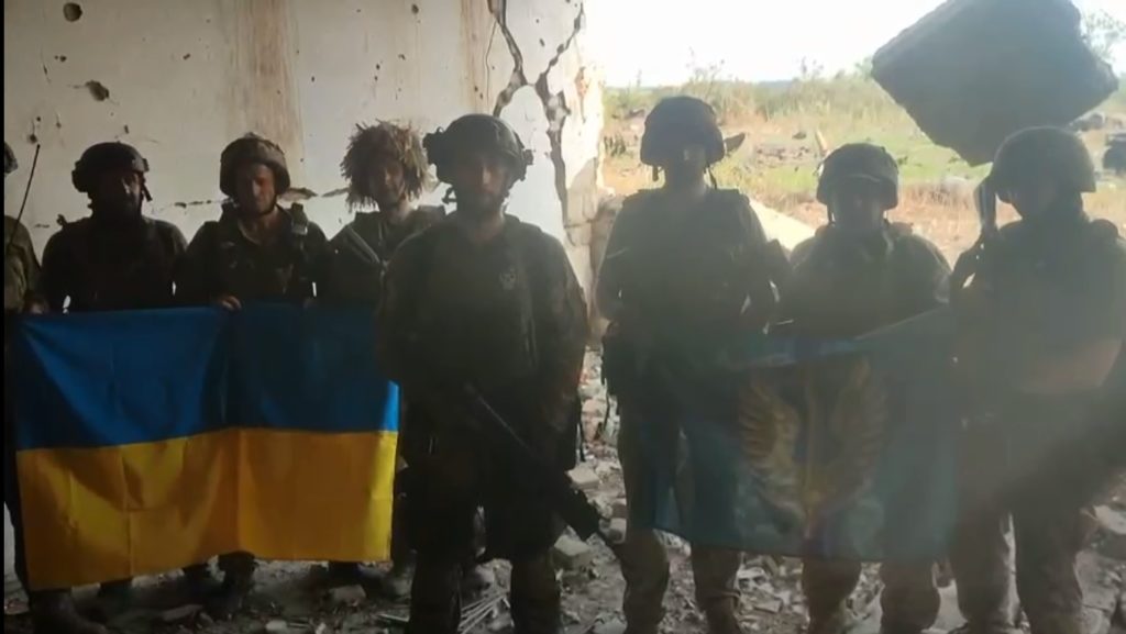 Украинские военные освободили Старомайорское в Донецкой области (ВИДЕО)
