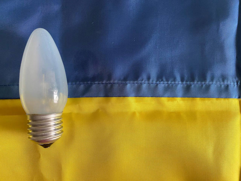 В Донецкой области утилизируют более 300 тысяч лампочек, которые сдали для обмена на Укрпочту