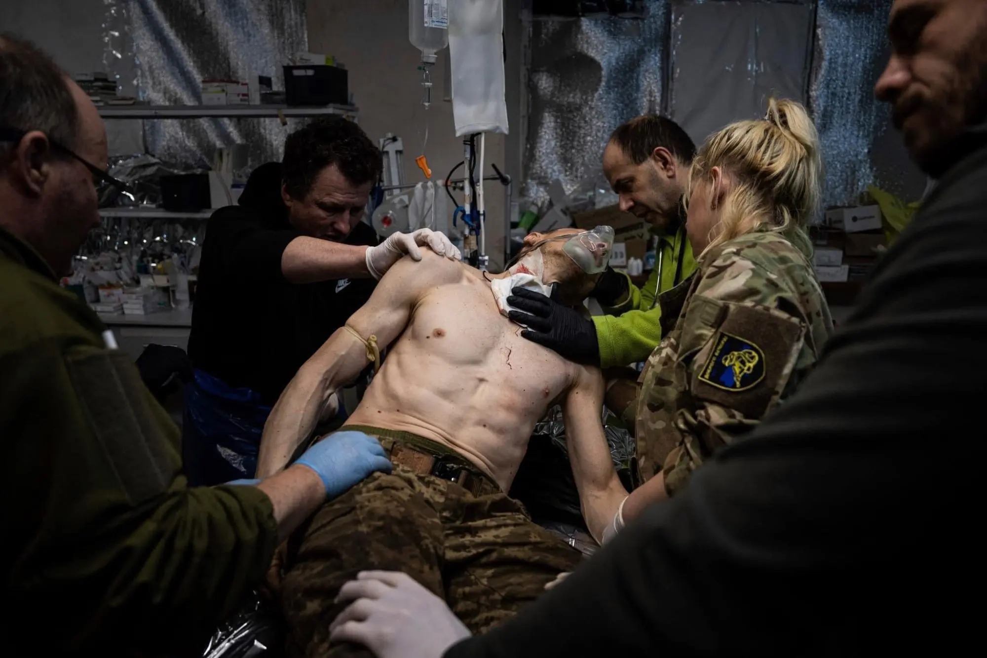 Порятунок пораненого українського військового