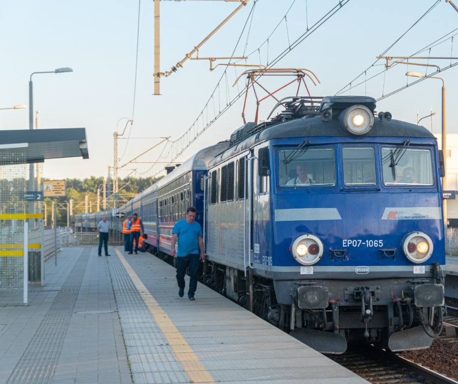 З 11 липня до Слов’янська доїжджатиме ще один потяг, — Укрзалізниця