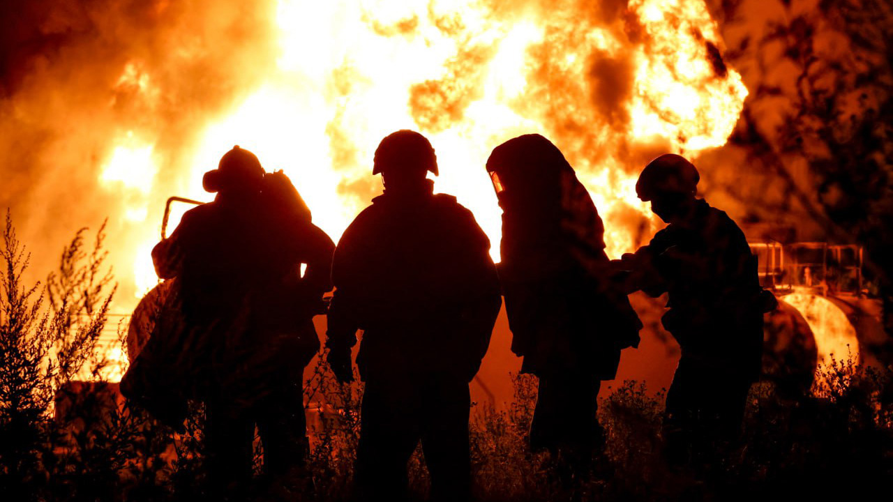 Ввечері 5 липня в окупованій Макіївці палала нафтобаза (ФОТО) 1