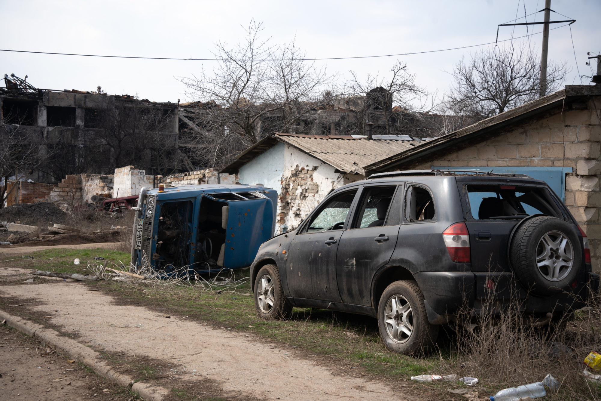 знищена машина та ДП Артемсіль в Соледарі