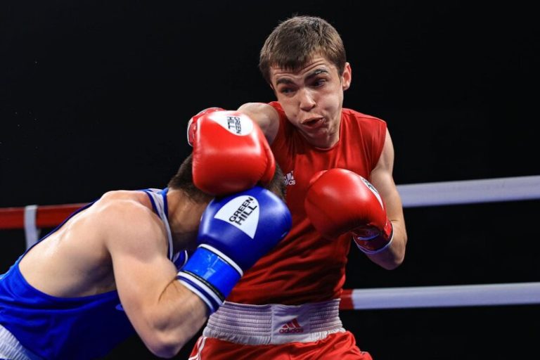 Відмовився від чемпіонату Європи, аби стати добровольцем: вшануймо хвилиною мовчання боксера Максима Галінічева