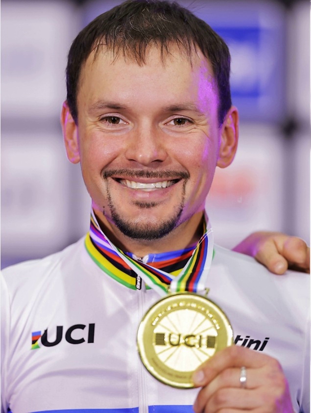 Паралімпієць зі Слов’янська став чемпіоном на світових змаганнях з велоспорту на треку 3
