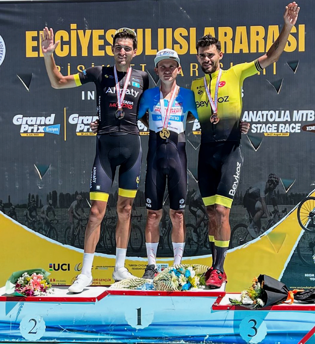 Велосипедист з Донеччини став найкращим на велозмаганнях у Туреччині (ФОТО) 3