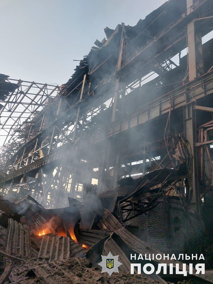 Завод Zeus Ceramica в Славянске после обстрела 15 августа