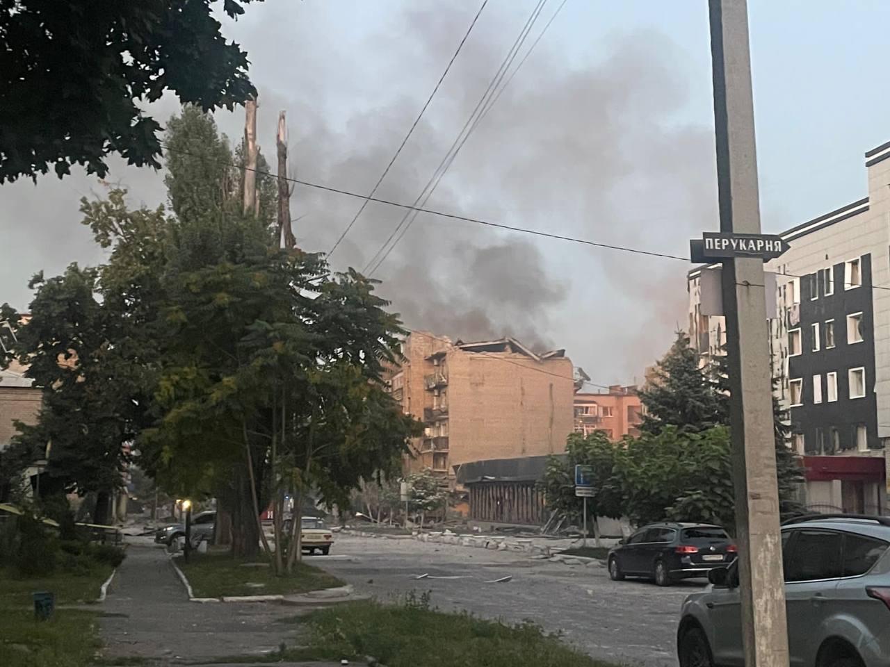 Оккупанты обстреляли Покровск: попали в многоэтажку, есть по меньшей мере один погибший (ФОТО, ВИДЕО, ОБНОВЛЕНО) 5