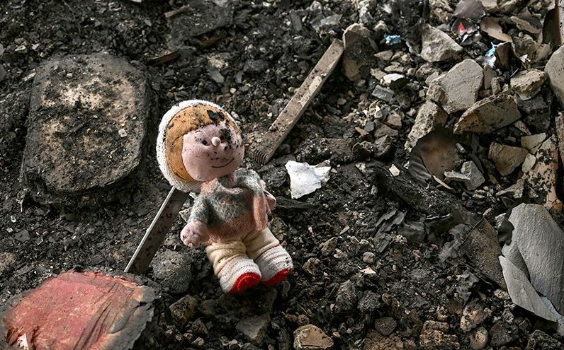 В Донецкой области в результате вторжения РФ погибли минимум 226 детей, это почти половина от всех учтенных погибших в Украине детей