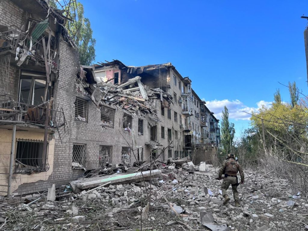 Доба на Донеччині: окупанти поранили цивільного, а ЗСУ відбили з десяток атак у Кліщіївці та продовжують там просуватися (ЗВЕДЕННЯ, ФОТО)