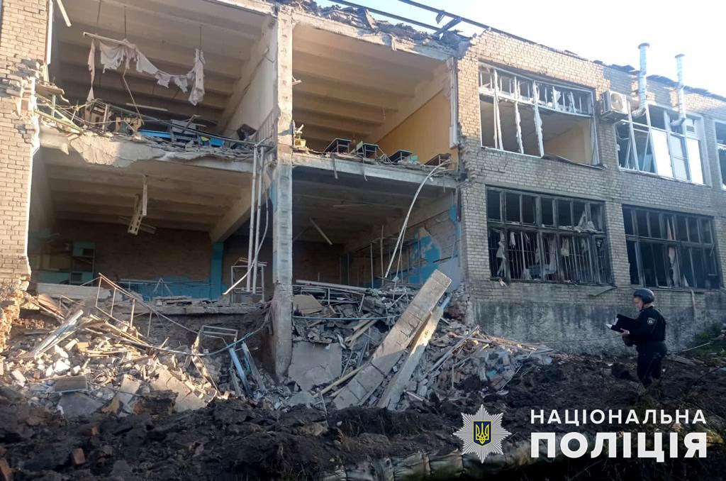 Будівля, яку зруйнували росіяни 18 вересня