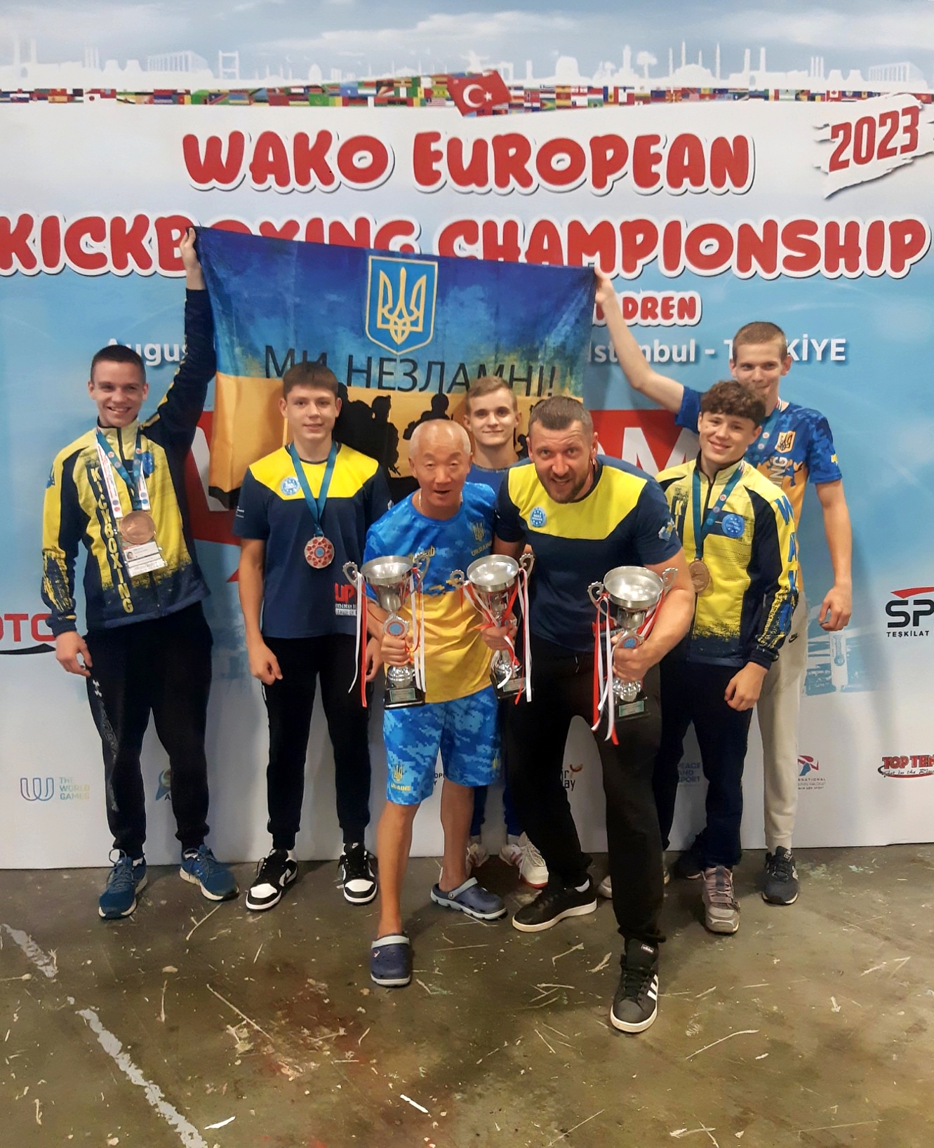 Юные кикбоксеры с Донетчины завоевали “золото” и “бронзу” на чемпионате Европы 5