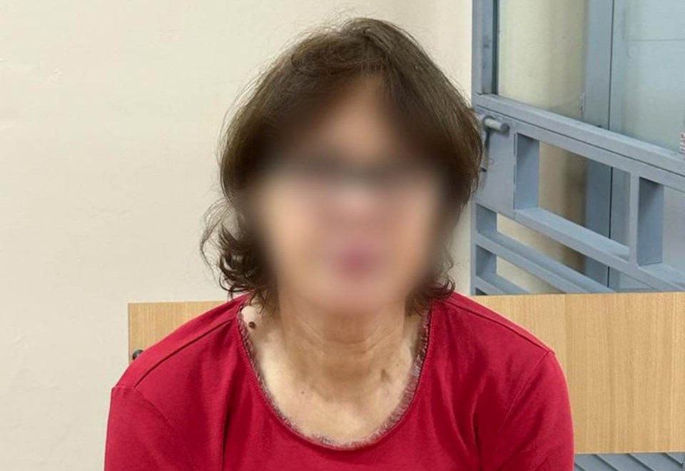 Ще одну жительку Донеччини підозрюють у співпраці з окупантами: вона ймовірно “зливала” позиції ЗСУ на Бахмутському напрямку