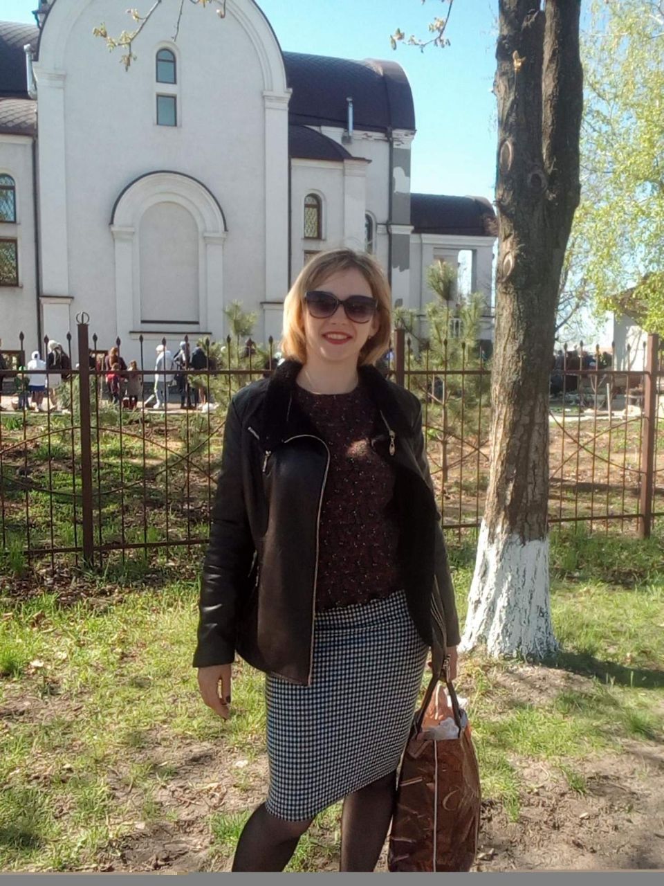 Олена Власова з Маіруполя загинула під час обстрілів міста