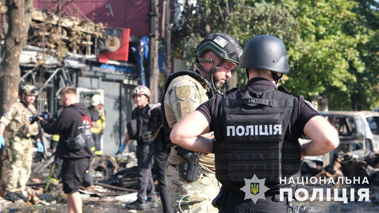 17 загиблих та 32 поранених: в Костянтинівці завершили пошуково-рятувальну операцію 5