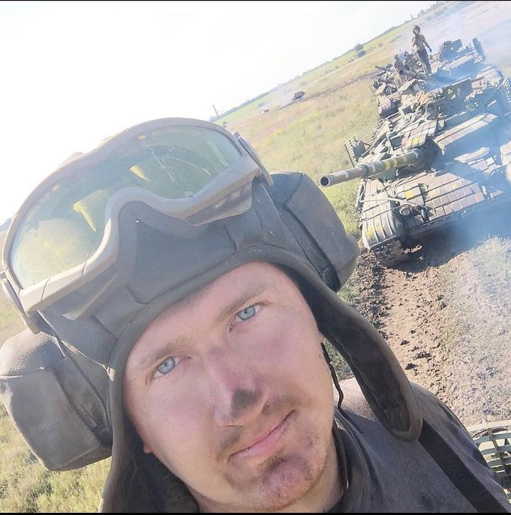 “Запомню его рыжим солнышком”: вспомним танкиста Алексея Мурзу, погибшего во время освобождения Херсонщины 1