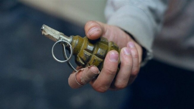 По улицам Родинского ходил мужчина с гранатой в кармане, ему присудили условный срок (ДЕТАЛИ)