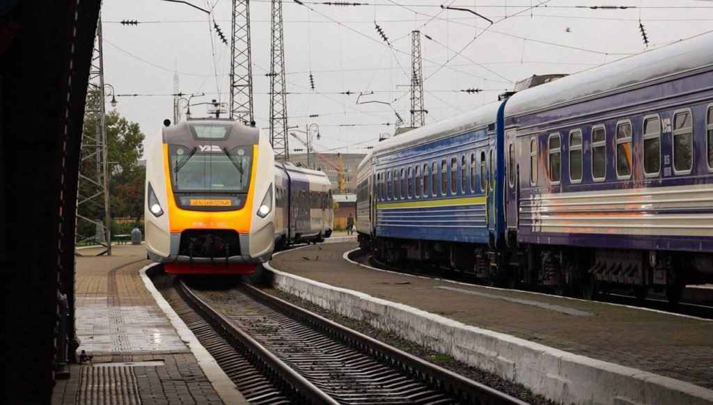 Вперше за 18 років: зі Львова до Варшави почав їздити міжнародний поїзд