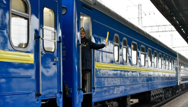 Ще у кількох потягах в Україні з’являться жіночі купе (перелік)
