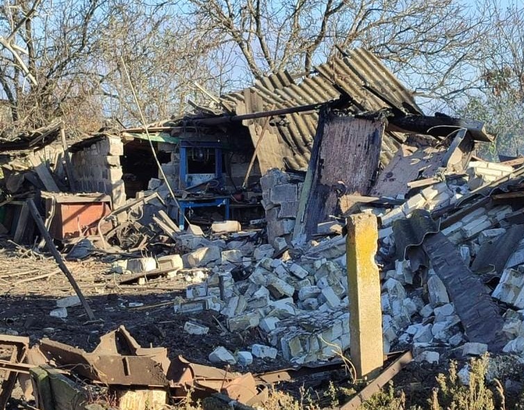 Последствия обстрелов Донецкой области 9 ноября. Фото: Донецкая ОВА