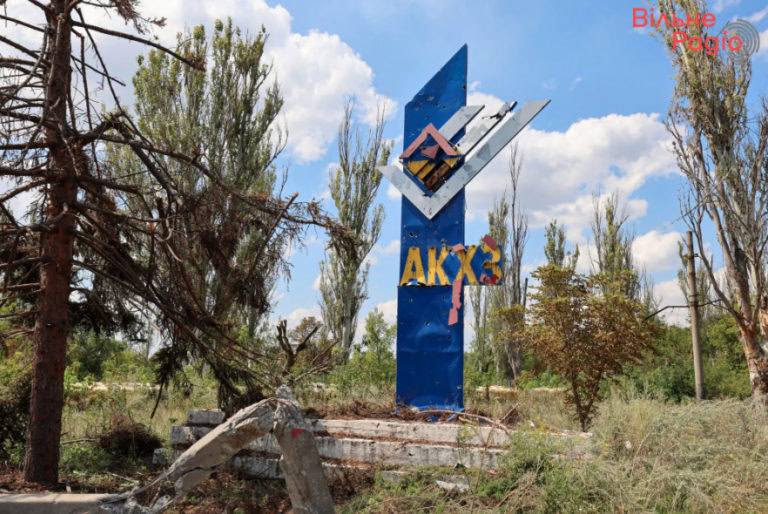 Люди, які ховаються в укритті Авдіївського коксохіму, досі не погодились на евакуацію, — Барабаш