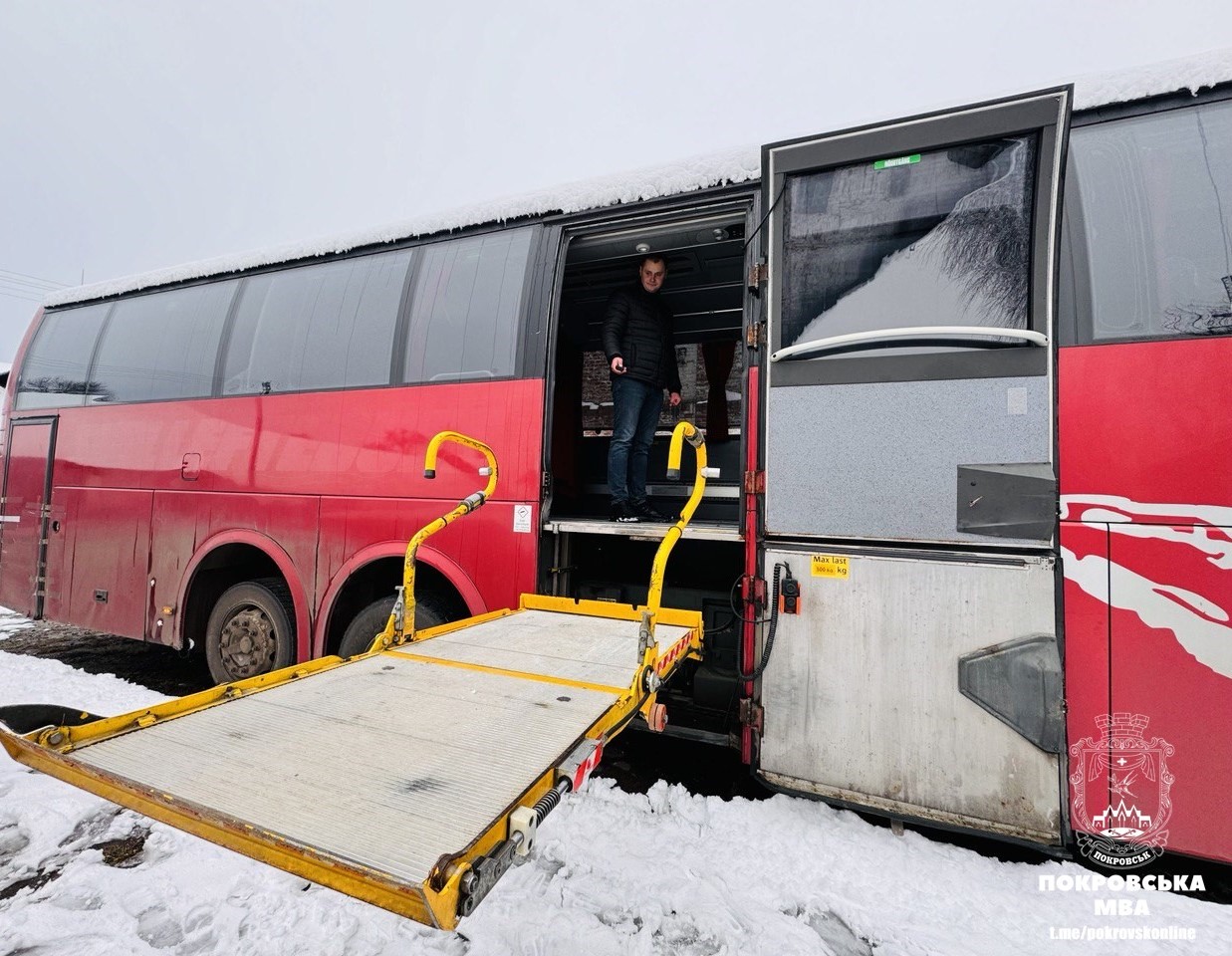 Подъемник для коляски в автобусе из Швеции. Фото: Покровская МВА