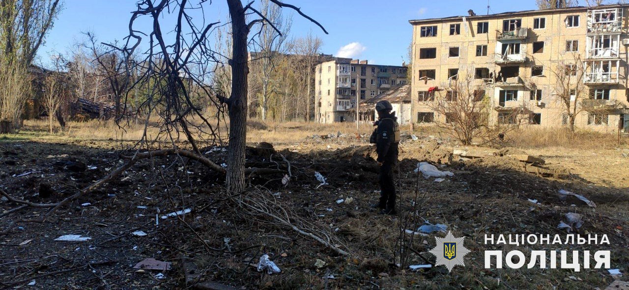Последствия обстрелов Донецкой области 12 ноября. Фото: Полиция Донецкой области