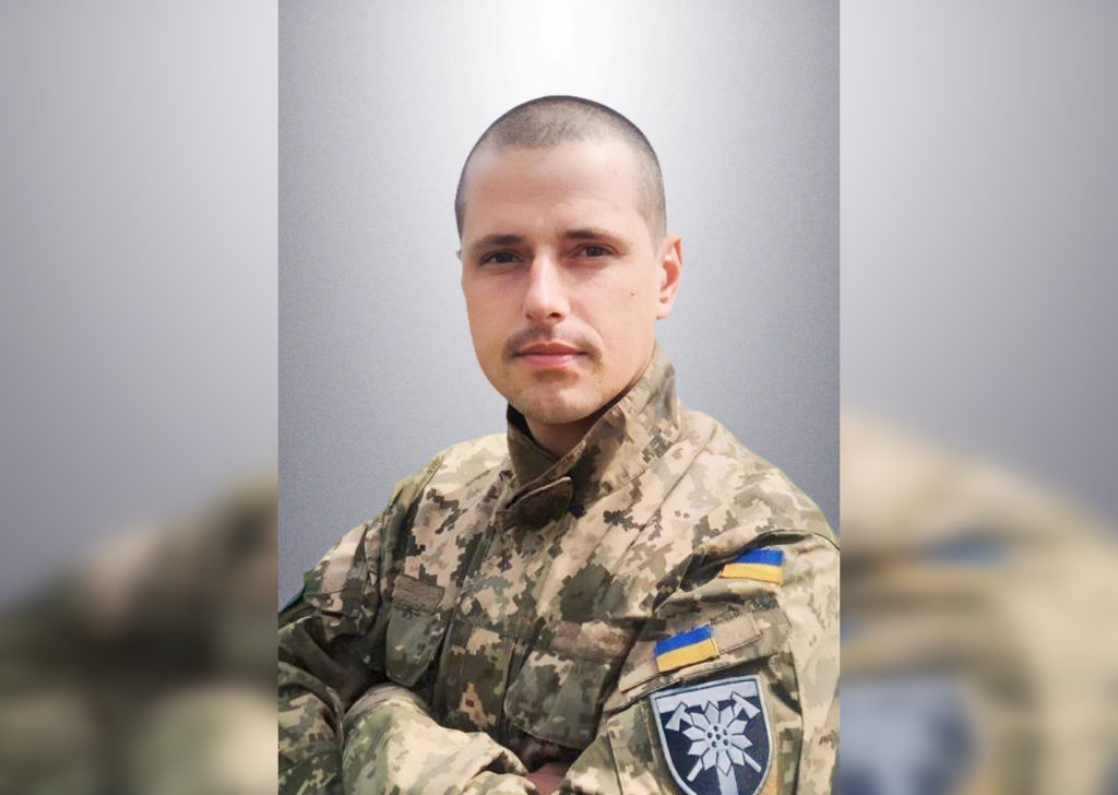 Минута молчания: вспомним военнослужащего Андрея Слипца, погибшего от вражеского удара во время построения
