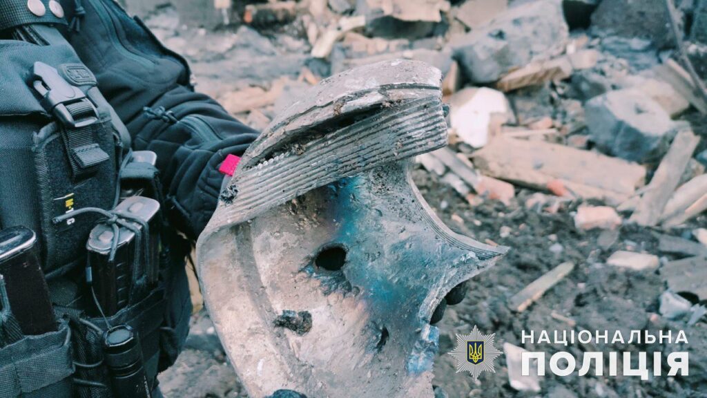 Щонайменше 10 населених пунктів Донеччини потрапили під російські обстріли 16 грудня. Є загиблий та поранені (ЗВЕДЕННЯ)