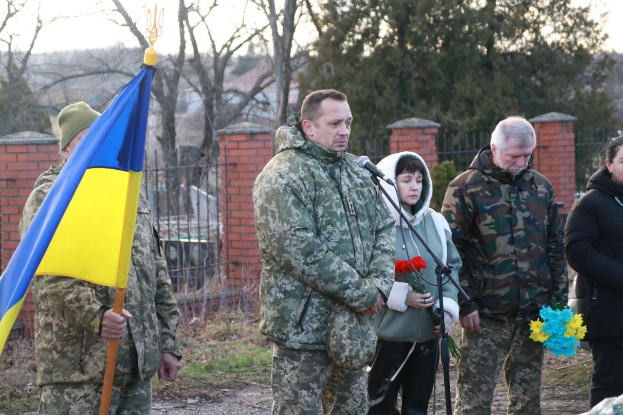 Церемонія прощання з військовим Геннадієм Розумом, який загинув на Донеччині