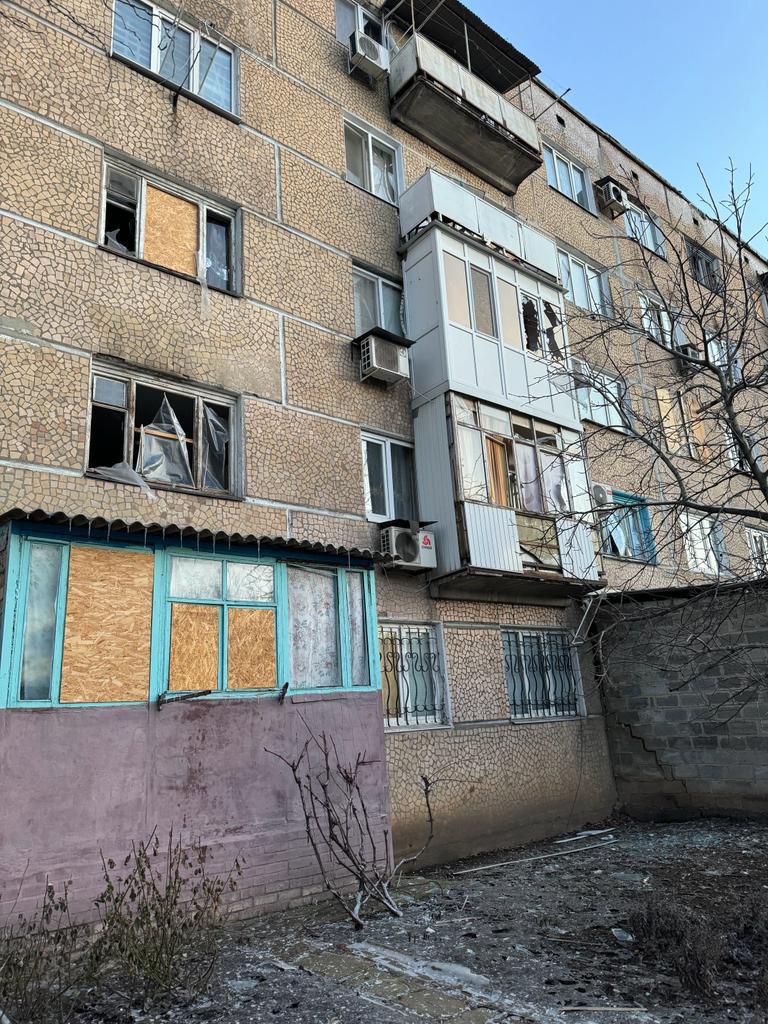 Два дня подряд россияне массированно бьют по Курахово, есть разрушения и в других городах Донетчины (ФОТО, СВОДКА) 6
