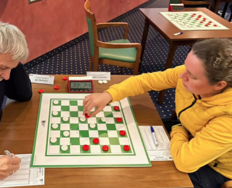 Спортсменка з Краматорська виборола “срібло” на міжнародному турнірі з гри в шашки в Італії (ФОТО)