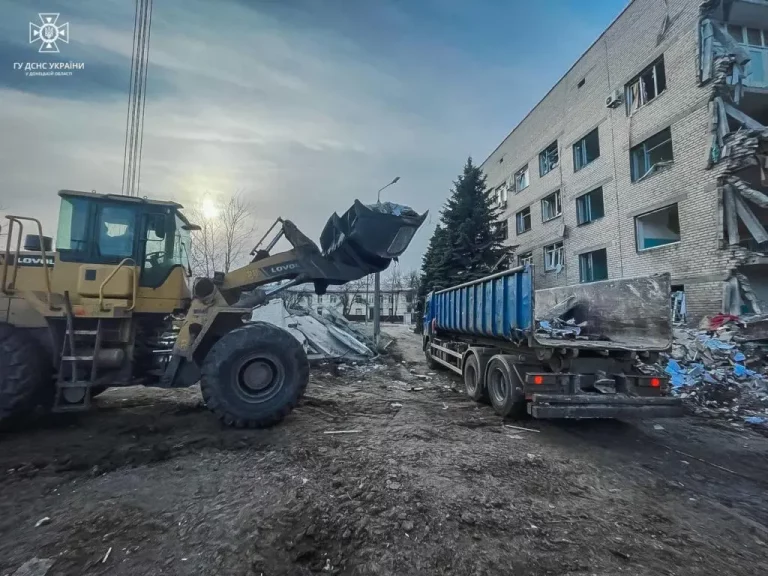 Знову запрацювала Селидівська лікарня, що зазнала ракетної атаки 21 листопада