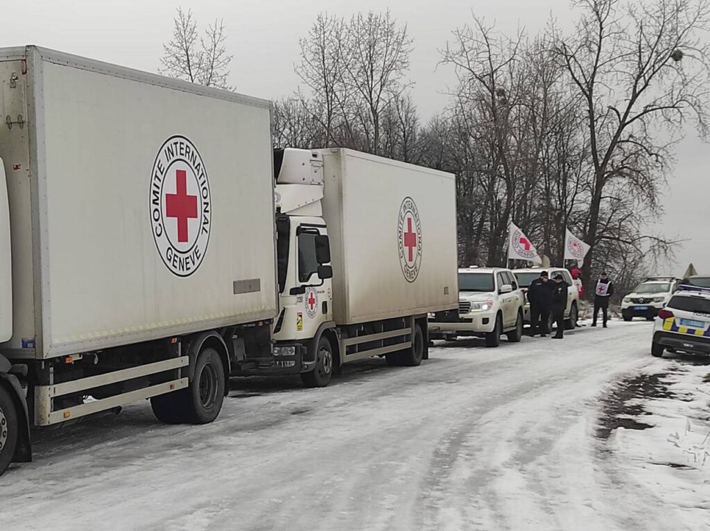 Міжнародний комітет Червоного Хреста практично не надає допомоги українцям у полоні, — оборонці Азовсталі