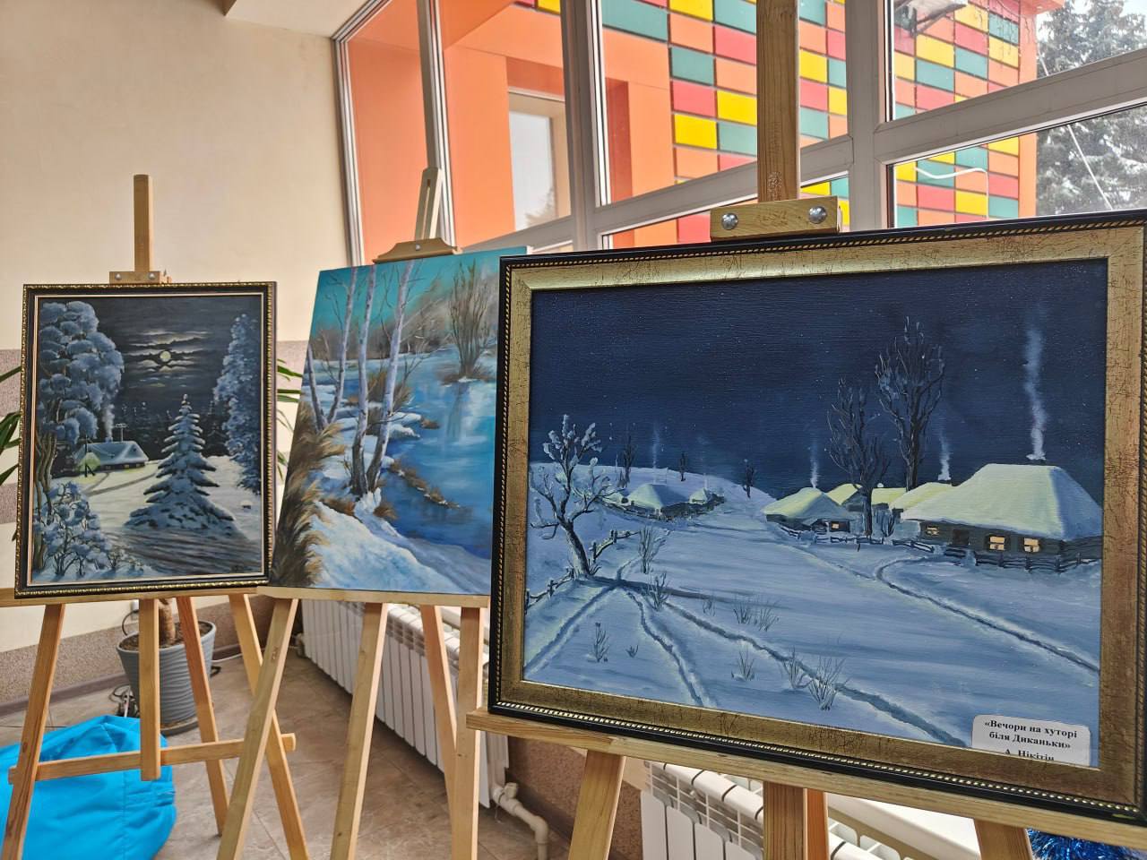 В Покровске открыли выставку картин местного художника Никитина “Разговор в цветах” (ФОТО) 3