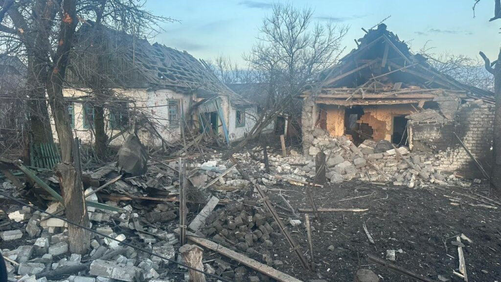 Російські війська вдень 31 січня знову обстріляли Селидівську громаду: загинула жінка (ФОТО 18+)