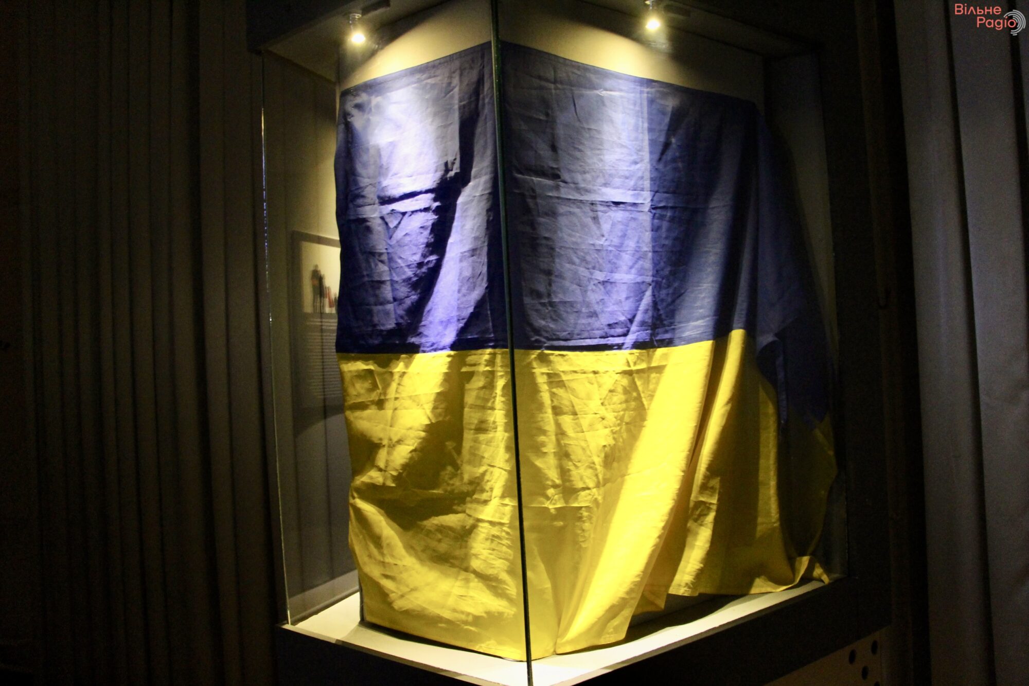 “Флаги Независимости”: фотоподборка государственных флагов, которые навсегда останутся частью украинской истории 4