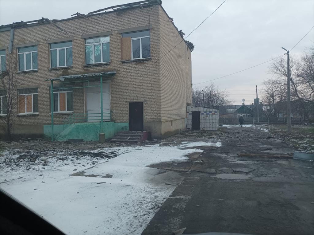 Росіяни вдарили по Кураховому. Одна людина загинула, ще одна зазнала поранень (ФОТО)