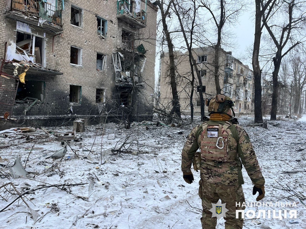 Разрушенный балкон в Донецкой области