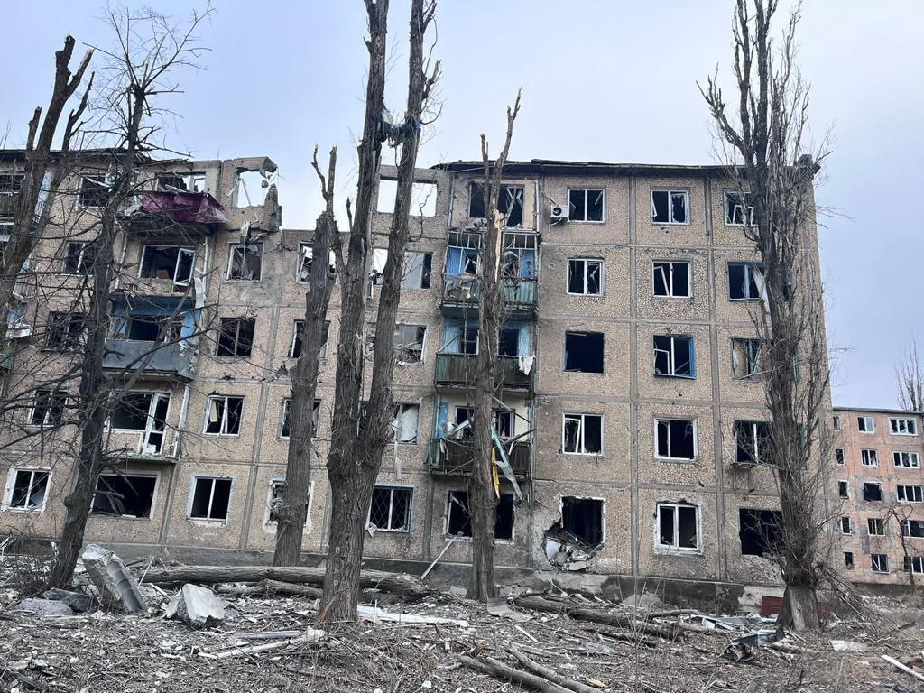Поврежден многоэтажный дом в Авдеевке