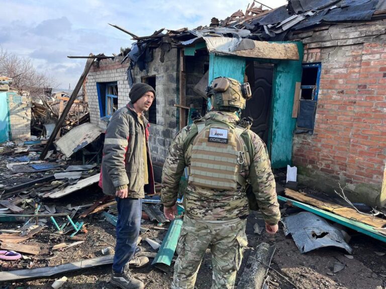 Загарбники обстріляли Катеринівку Мар’їнської громади, одна людина загинула, ще одна — зазнала поранень (ФОТО)