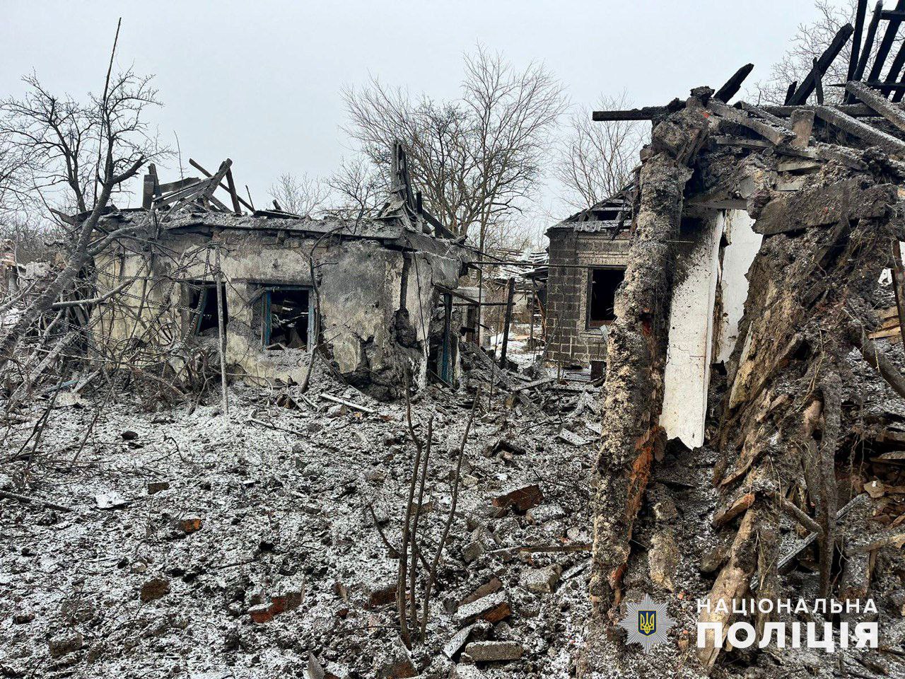 российский обстрел в Донецкой области разрушил целый двор