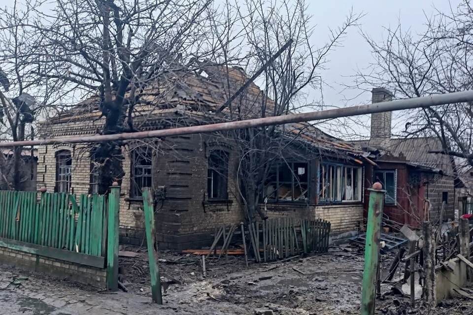 Российские оккупанты обстреляли Красногоровку, там погибла местная жительница