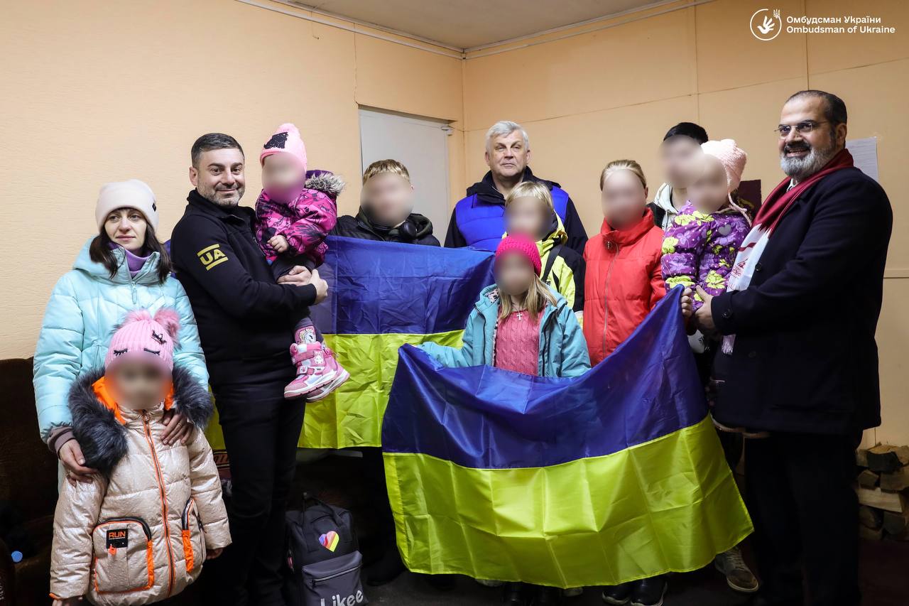Сьогодні, 20 лютого, стало відомо, що вдалося повернули з російської депортації 11 українських дітей (ФОТО) 4