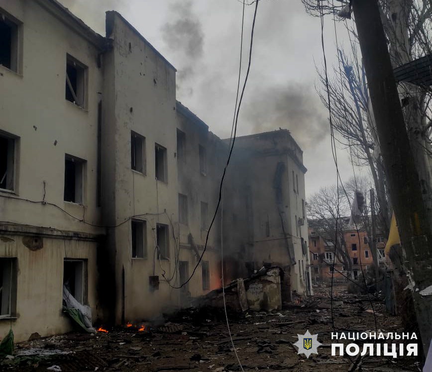 Поврежденный дом в Донецкой области